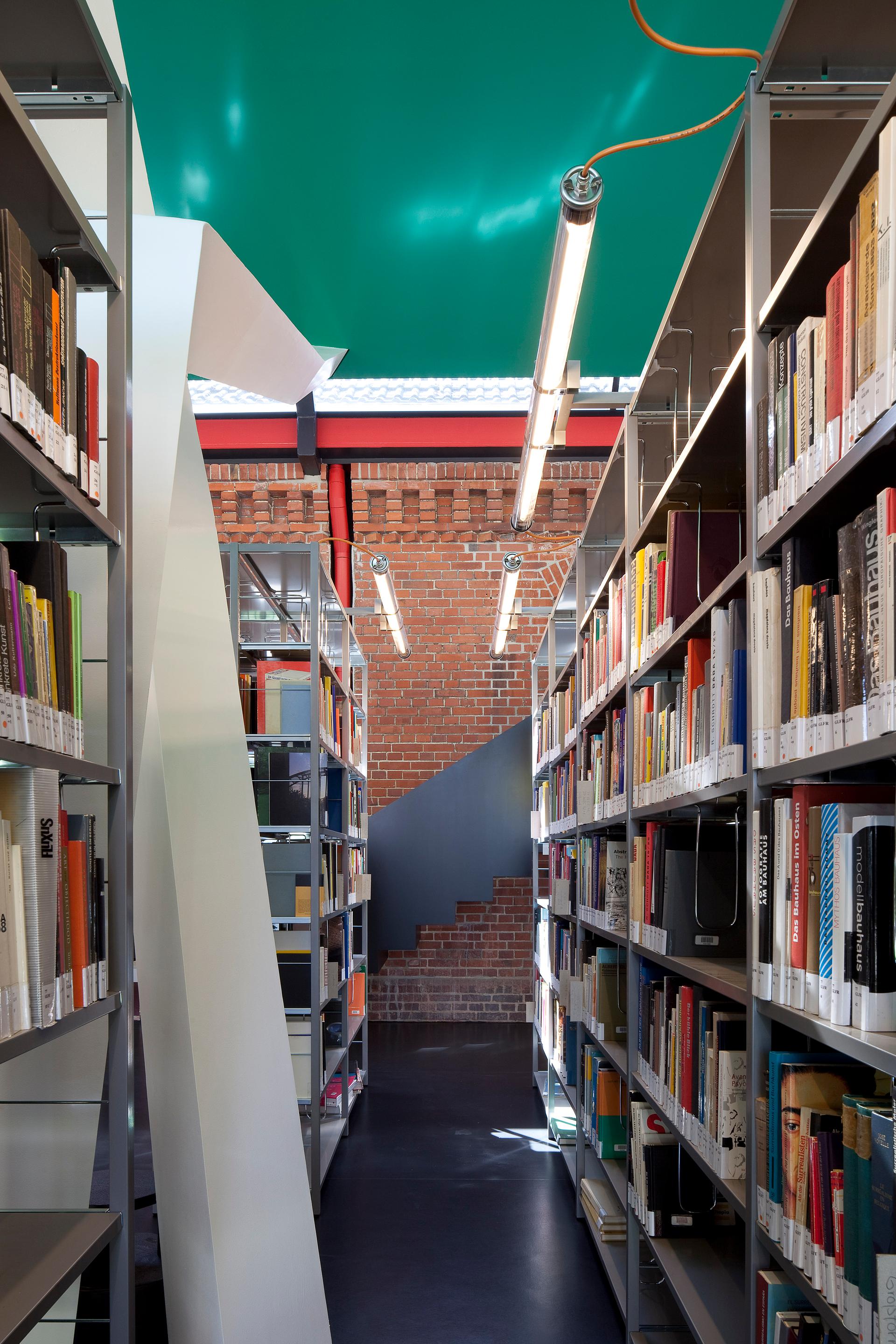 The Horse on the Ceiling - image 9