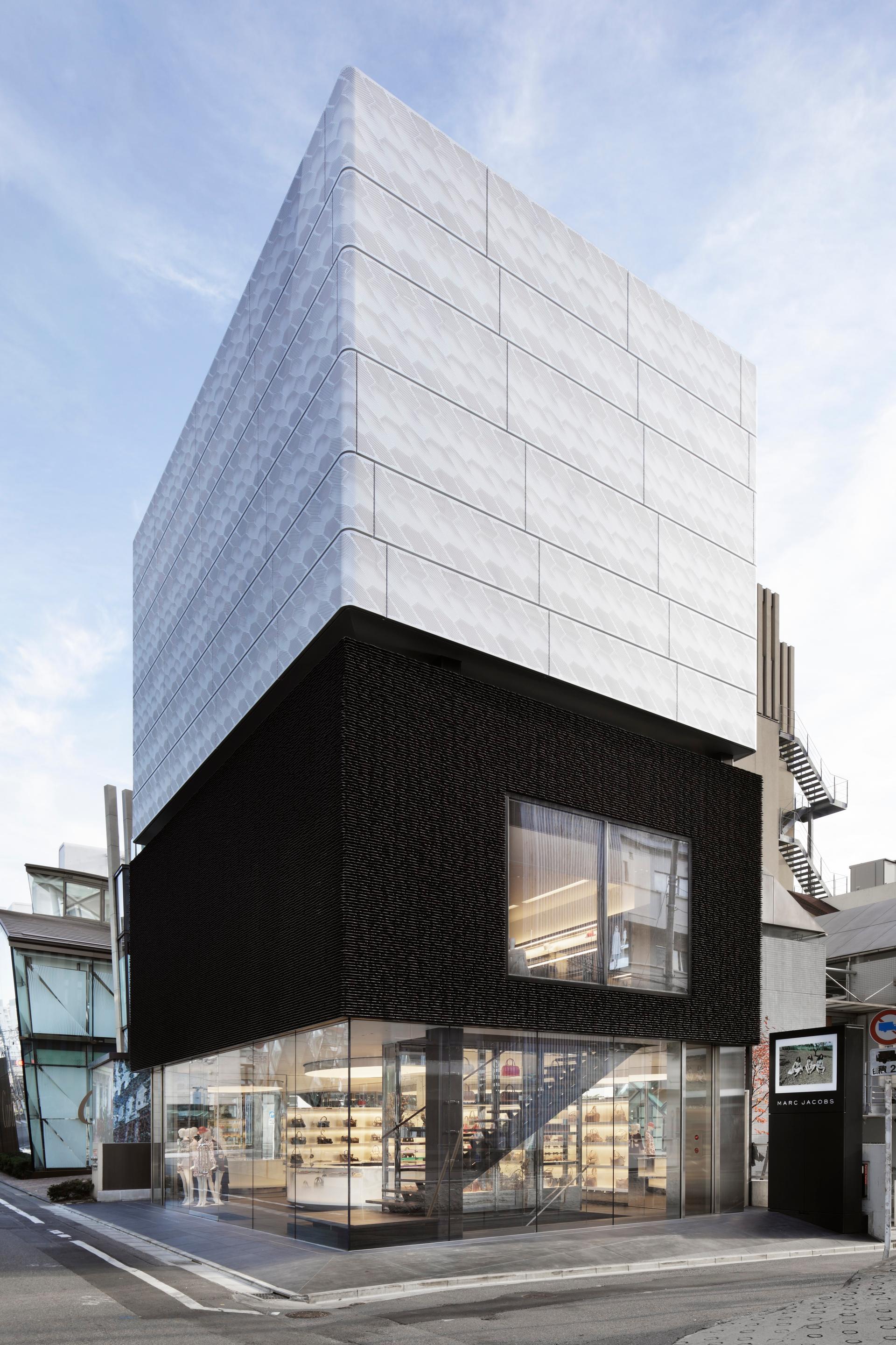 Marc Jacobs Tokyo Building - image 4