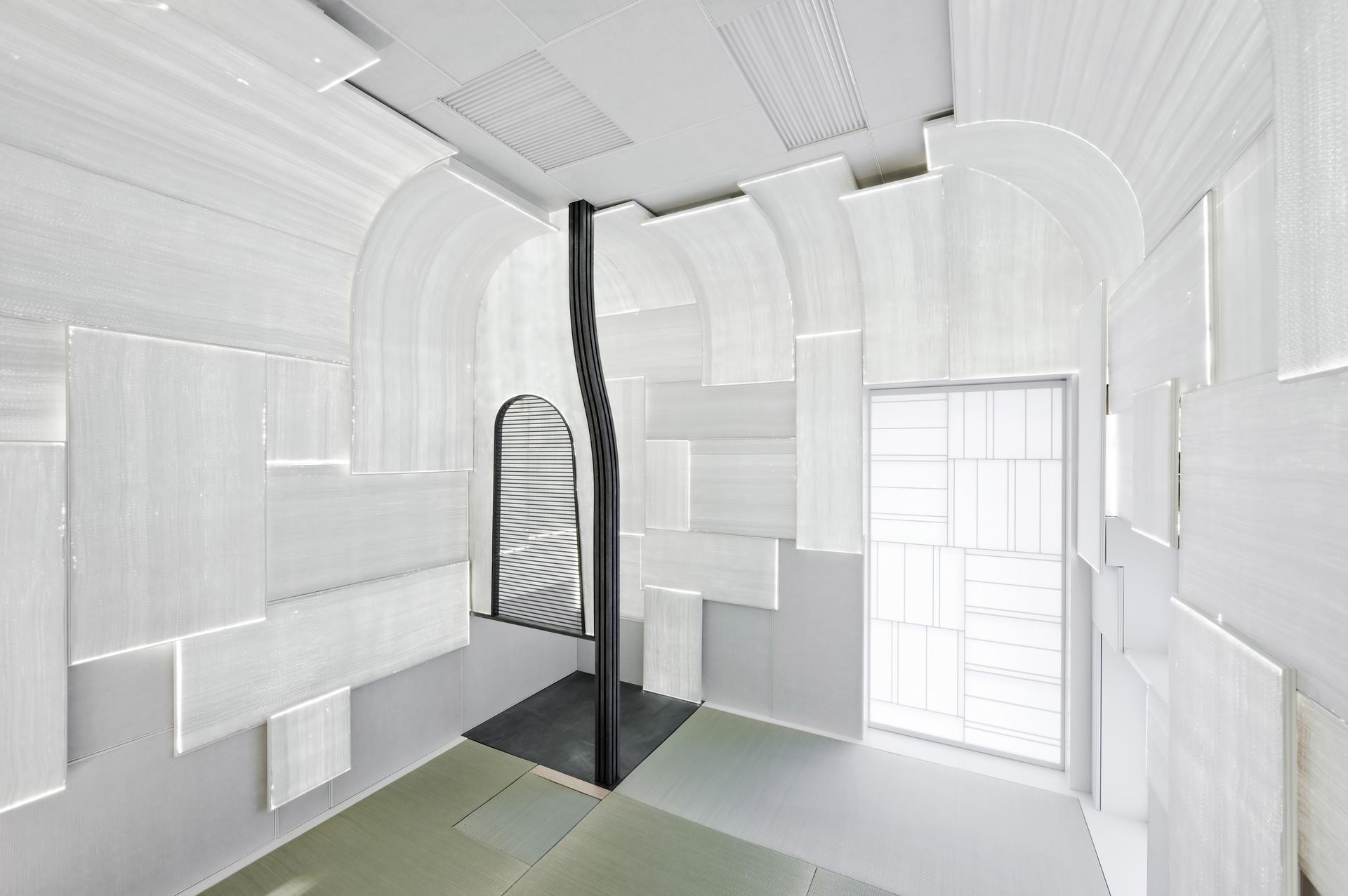 Yurihonjo City Cultural Center, Kadare - image 4