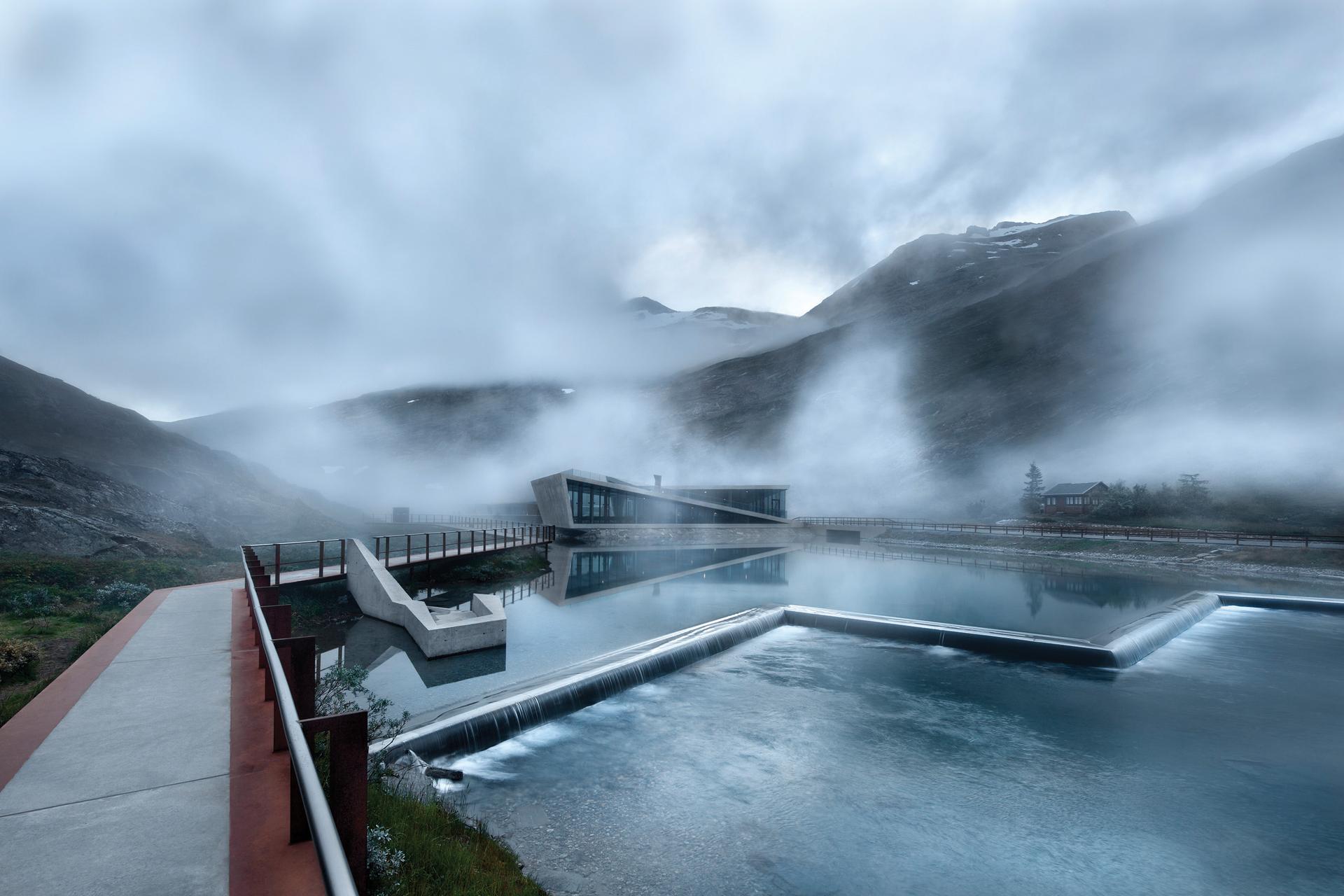National Tourist Route Trollstigen - image 14