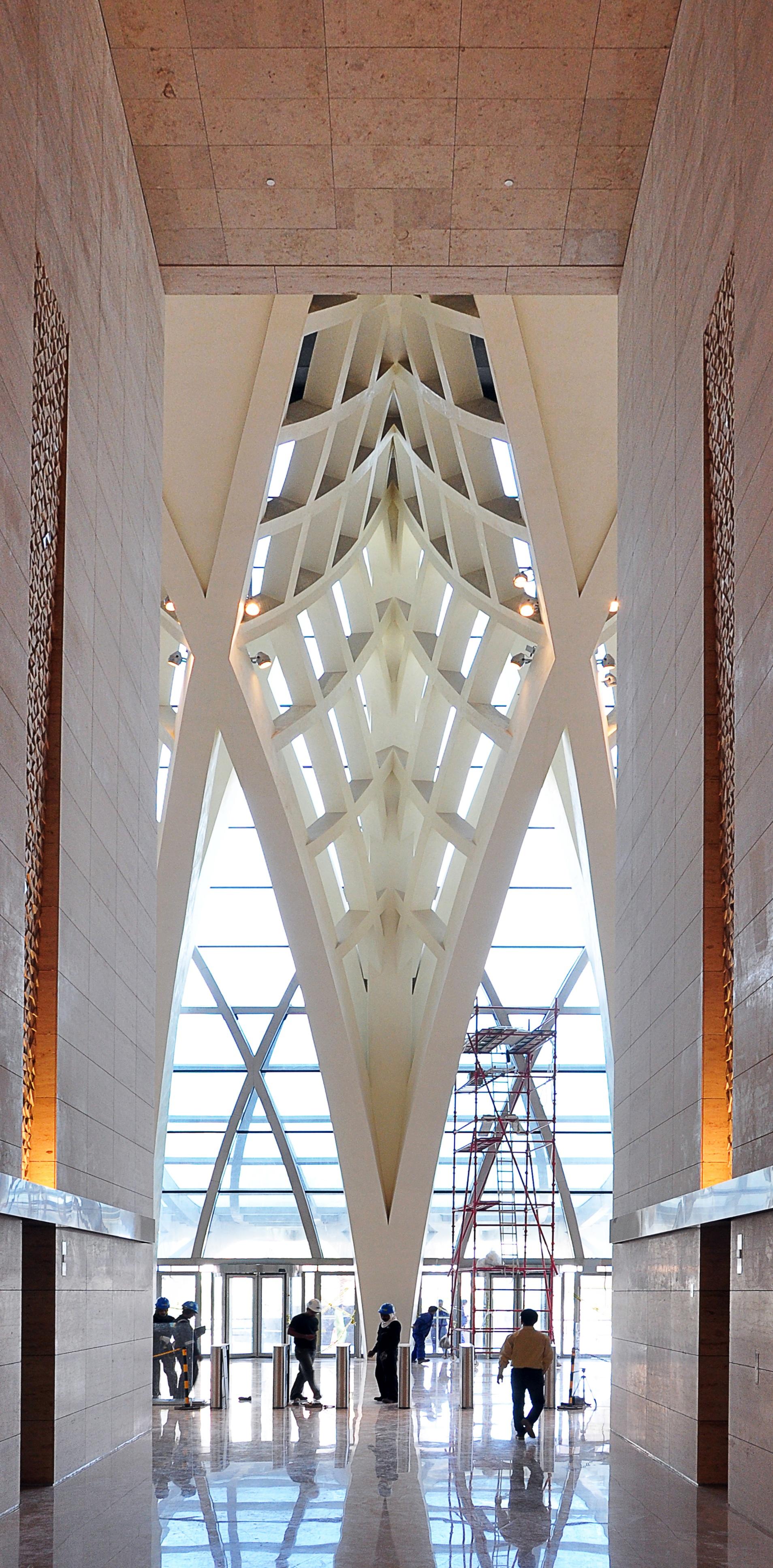 Al Hamra Tower - image 5