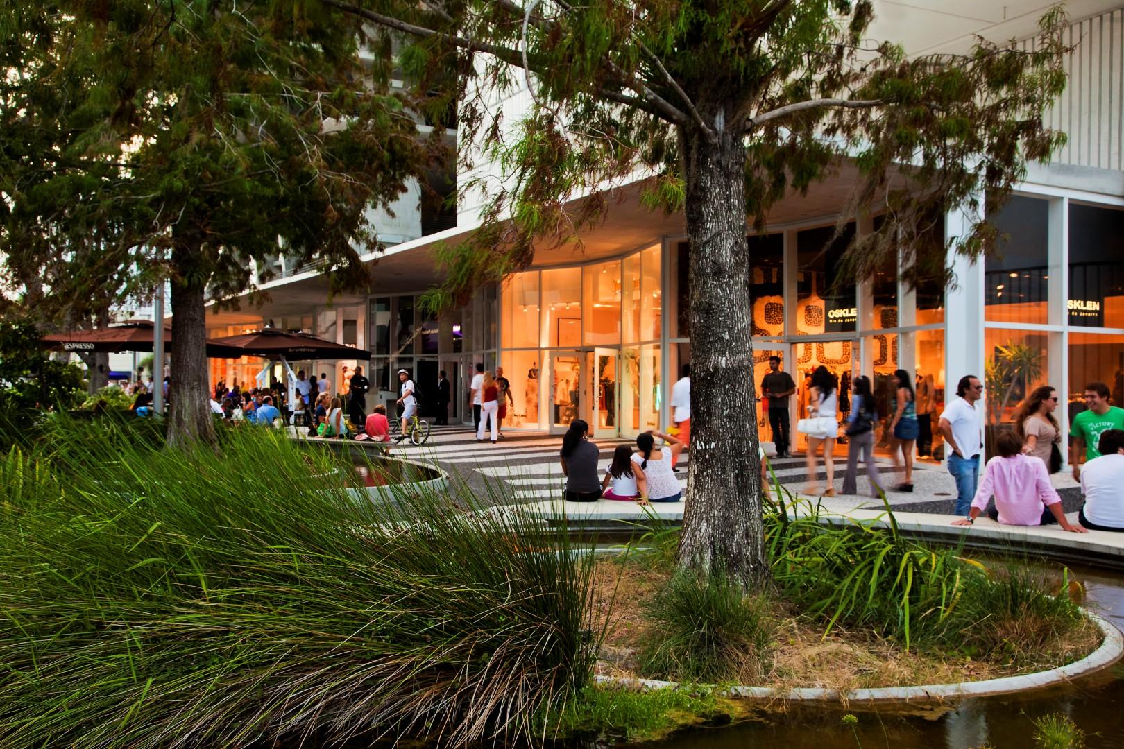 1111 Lincoln Road - image 21