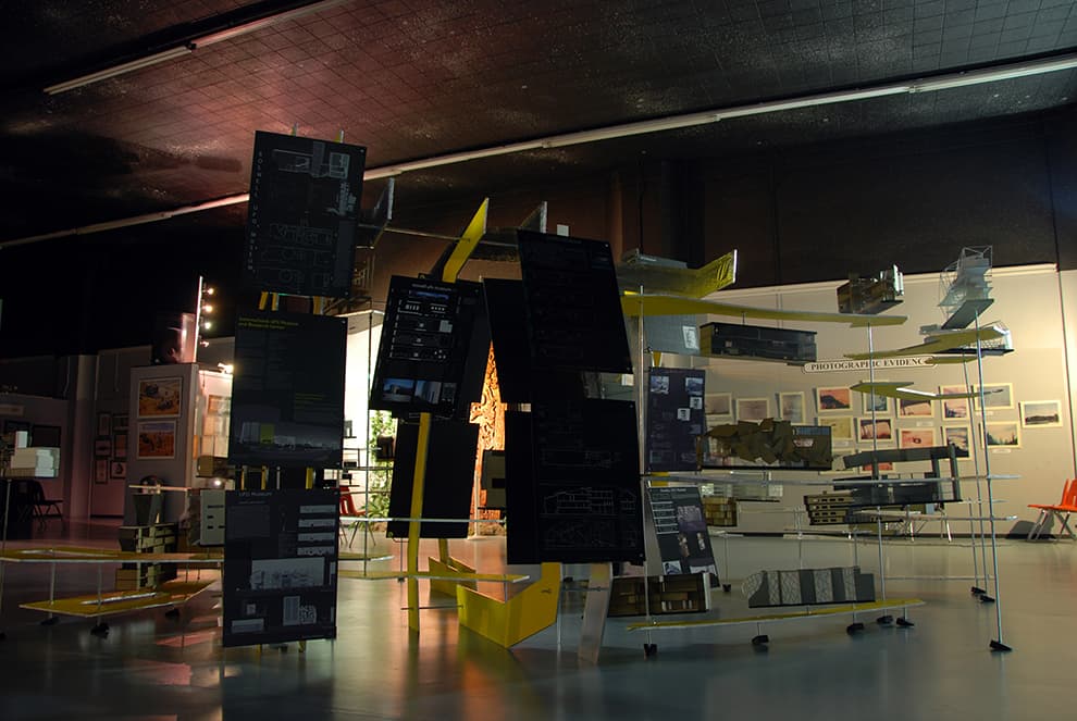 UFO Museum Exhibit - image 3