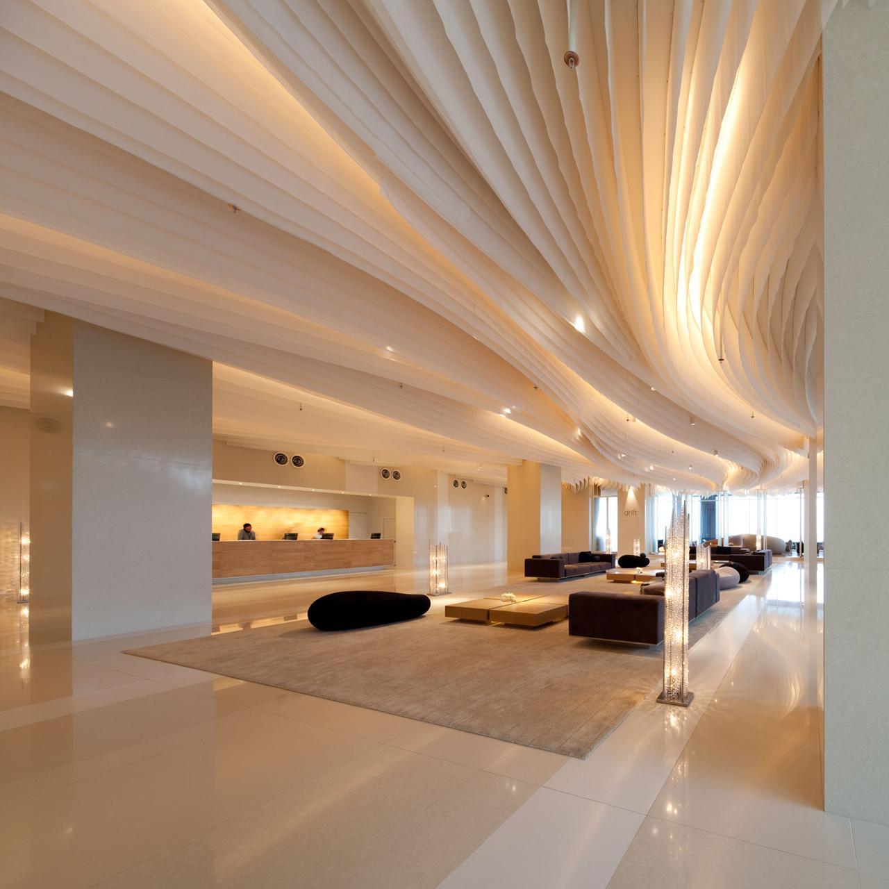 'Drift' Lobby Bar - image 5