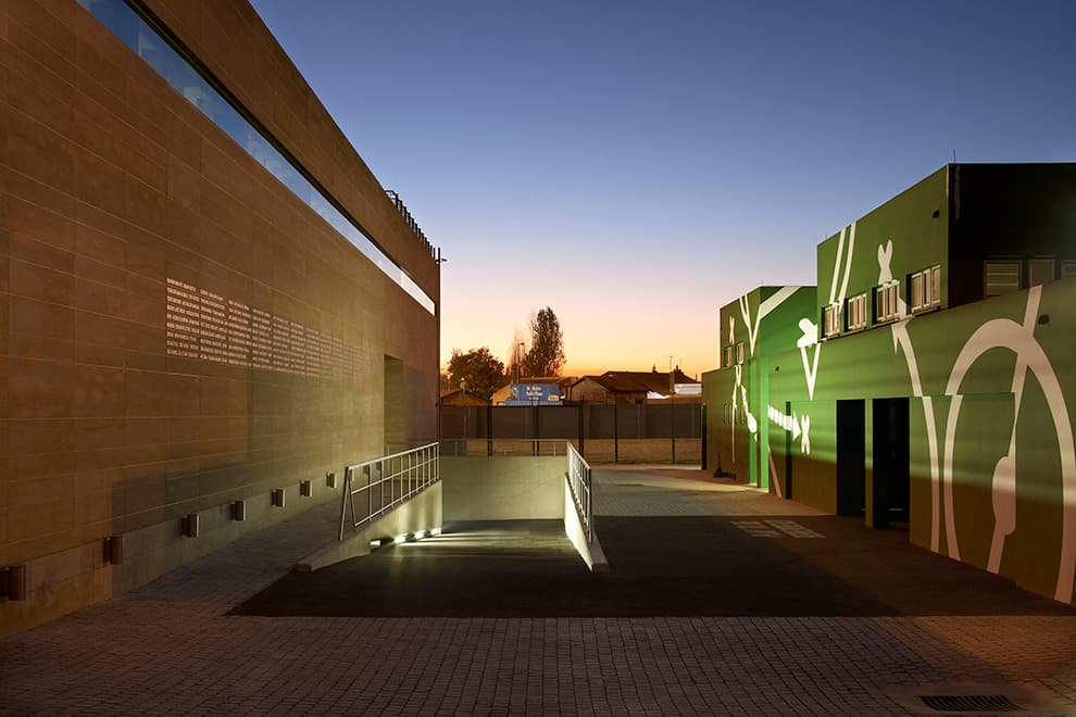 Football Training Centre/Soweto - image 7