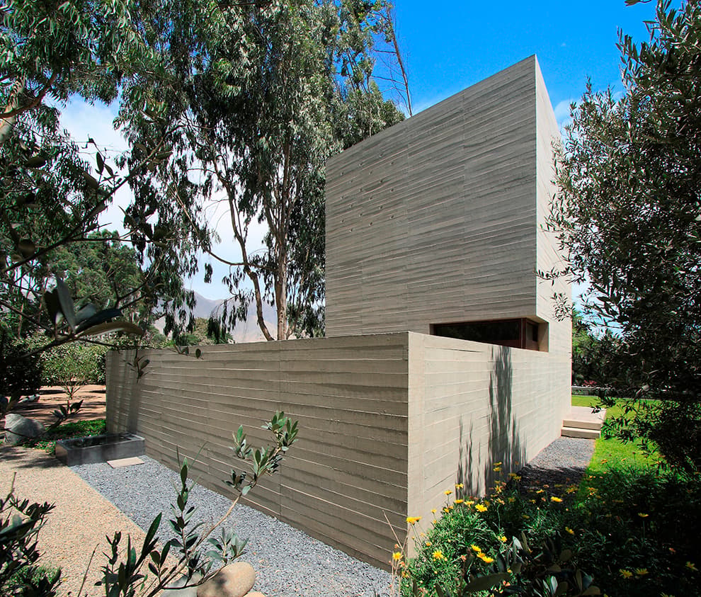 DE LA PIEDRA CHAPEL - image 2