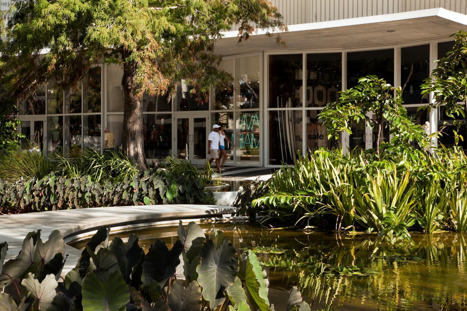 1111 Lincoln Road - image 16