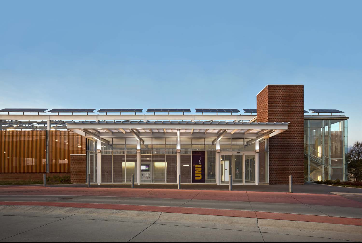 UNI Multimodal Transportation Facility - image 5