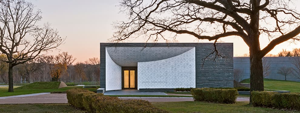 Lakewood Cemetery Garden Mausoleum