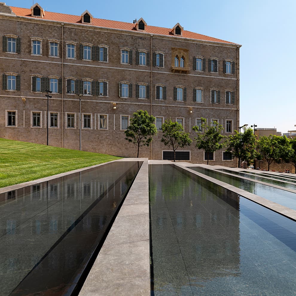 Hariri Memorial Garden - image 5