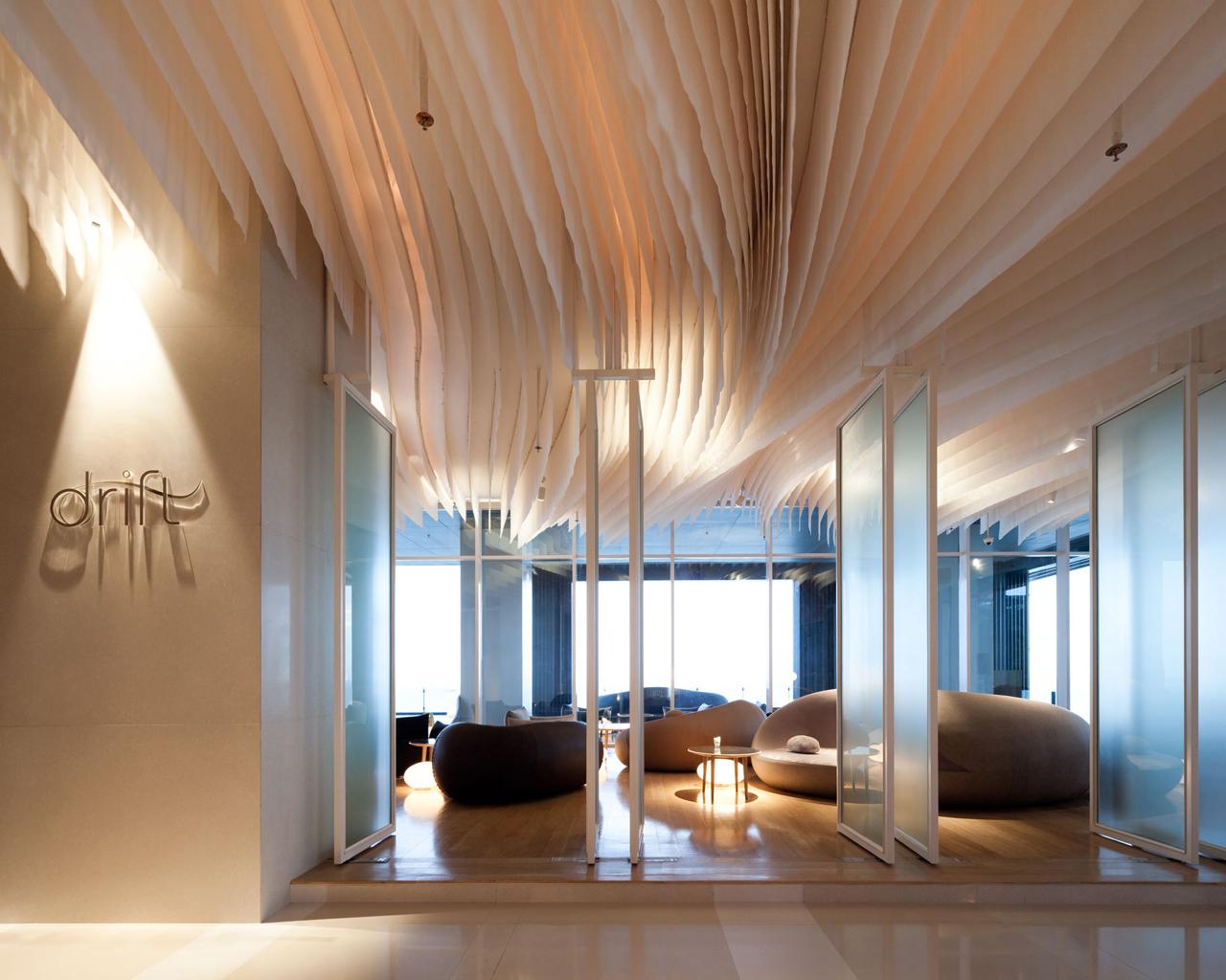 'Drift' Lobby Bar - image 4