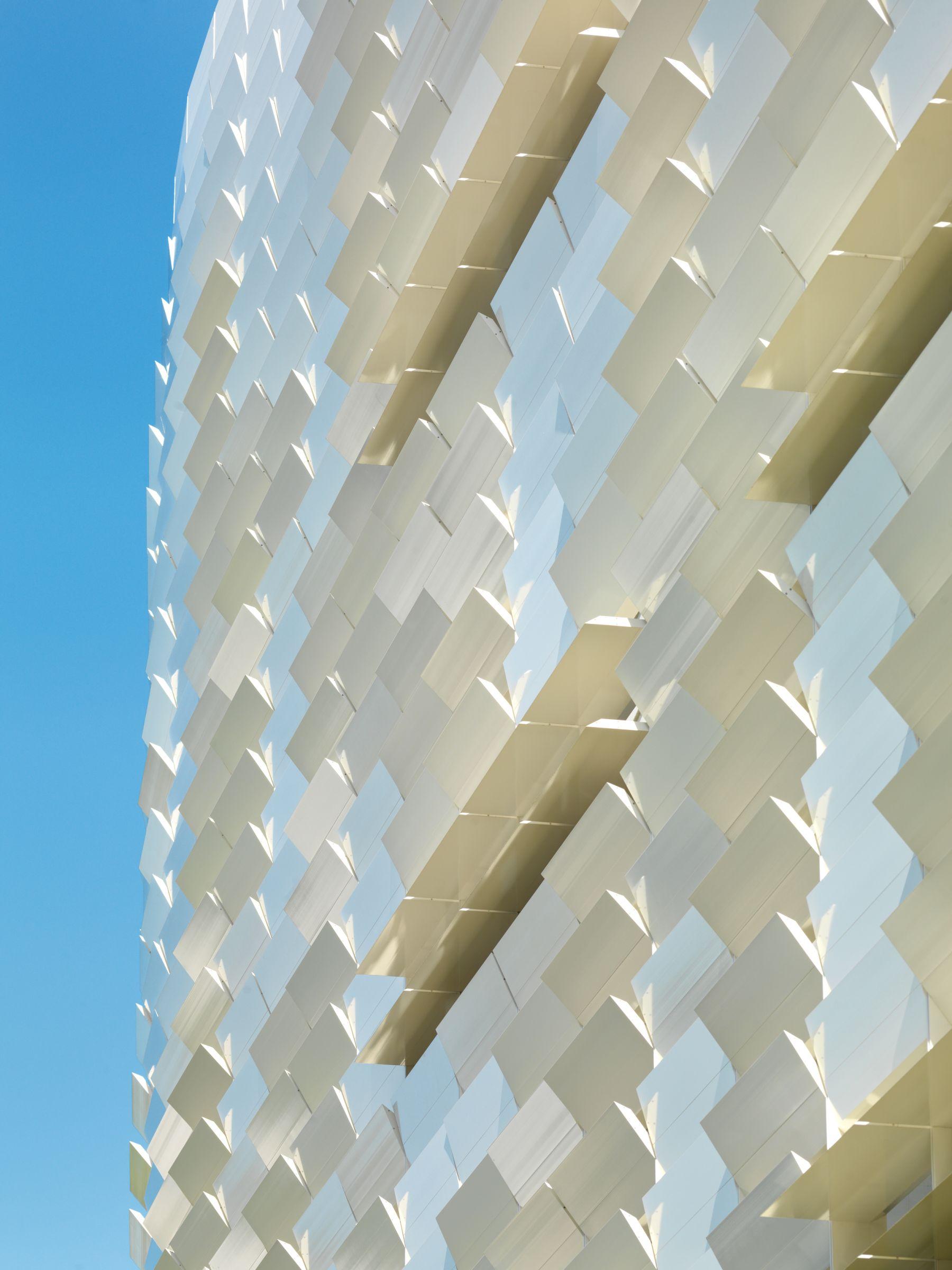 Parking Structure III, UC Davis Health - image 7