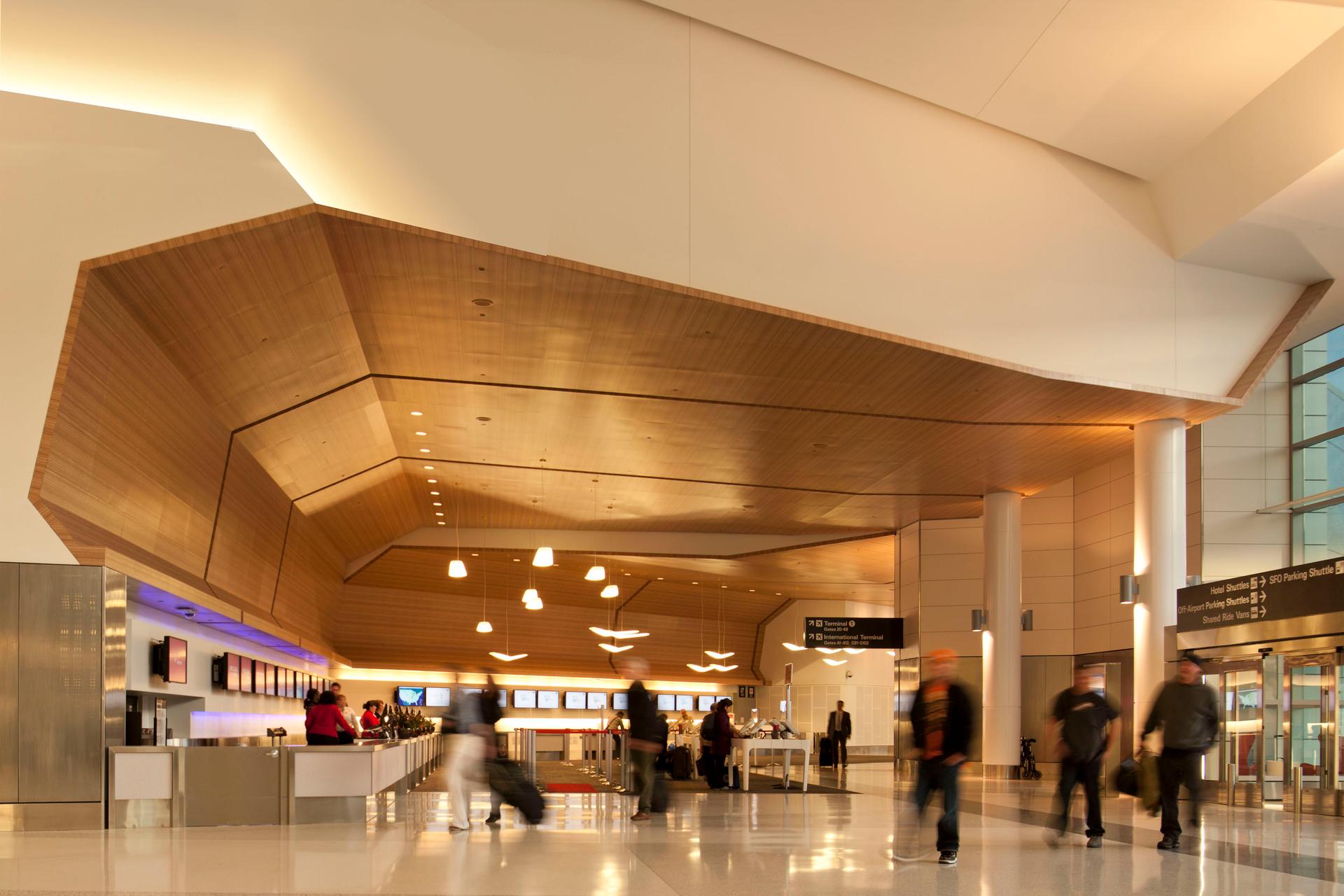 San Francisco International Airport Terminal 2 - image 12