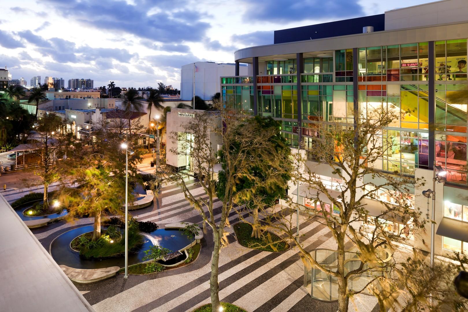 1111 Lincoln Road - image 26