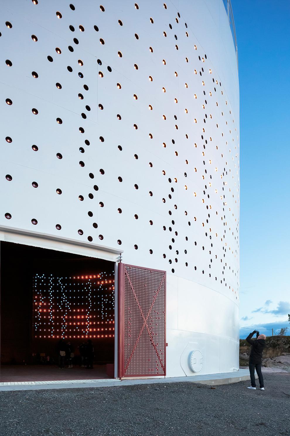 Silo 468 - image 10