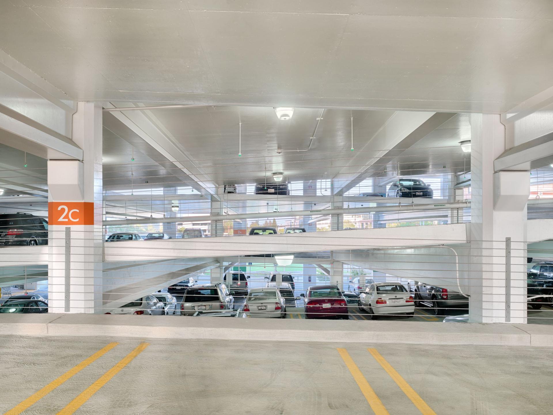 Parking Structure III, UC Davis Health - image 4