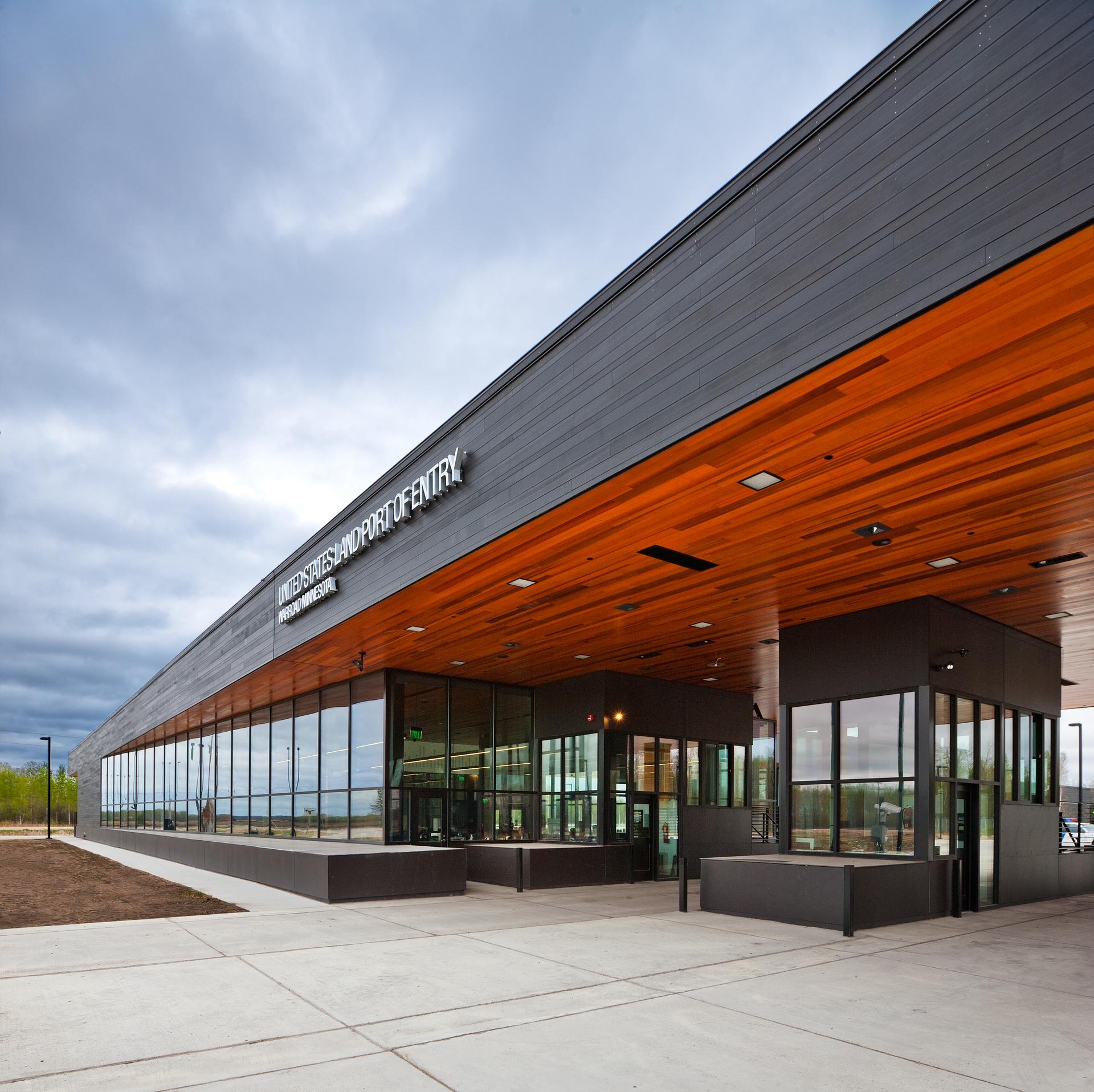 US Land Port of Entry, Warroad MN - image 2