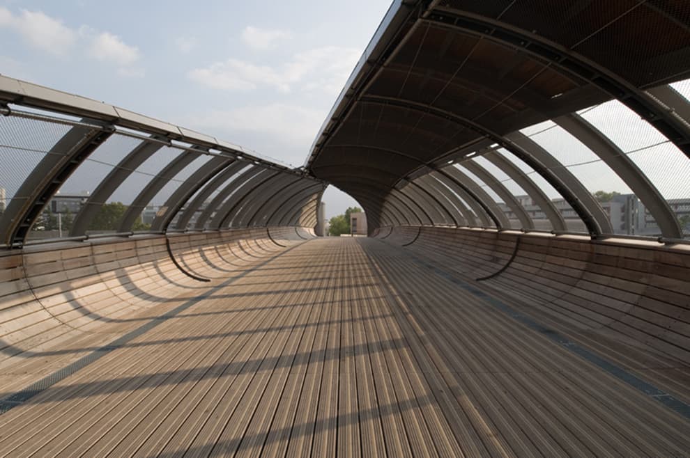 Footbridge Over the Railways - image 2