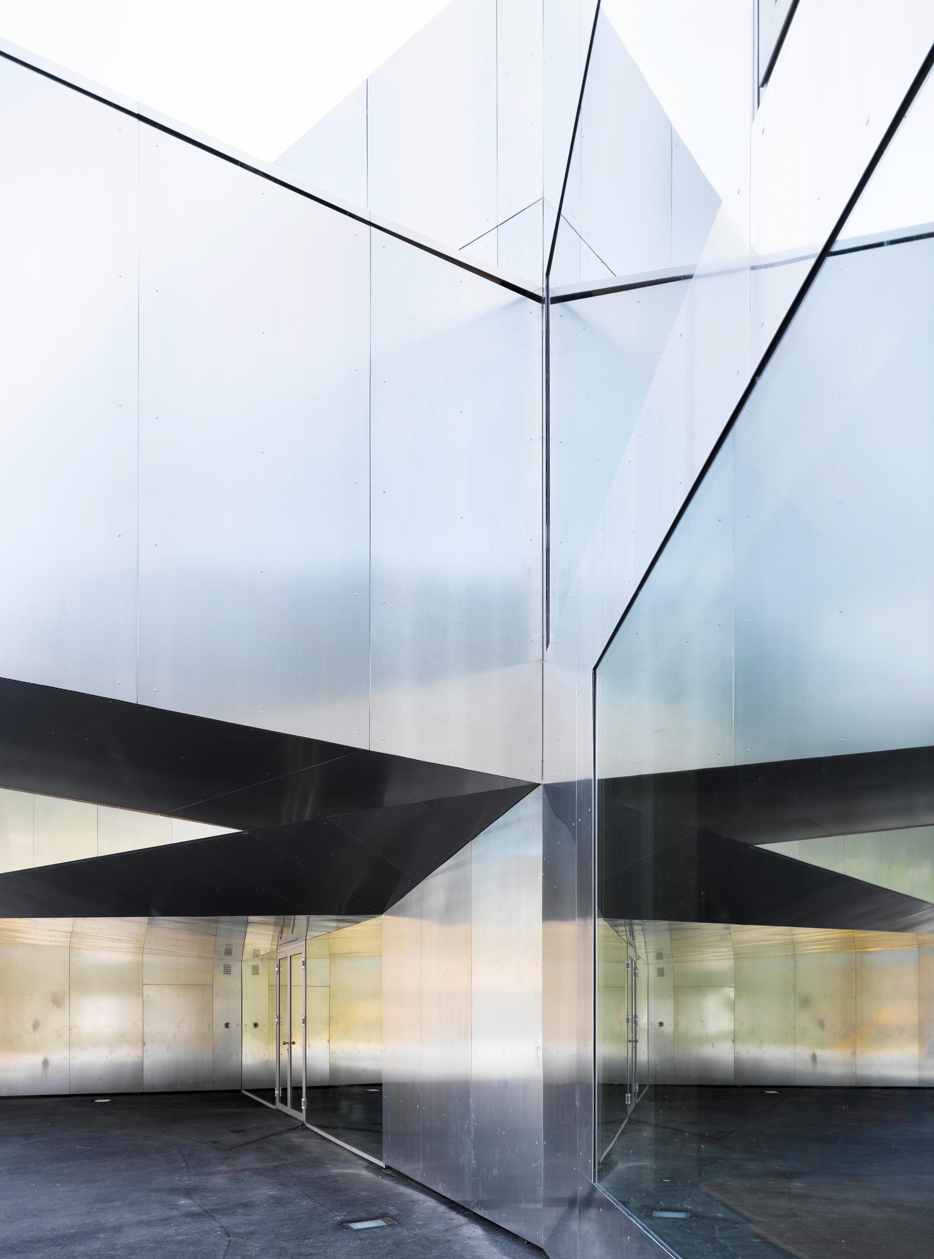BOV / Extension Primary School - image 7