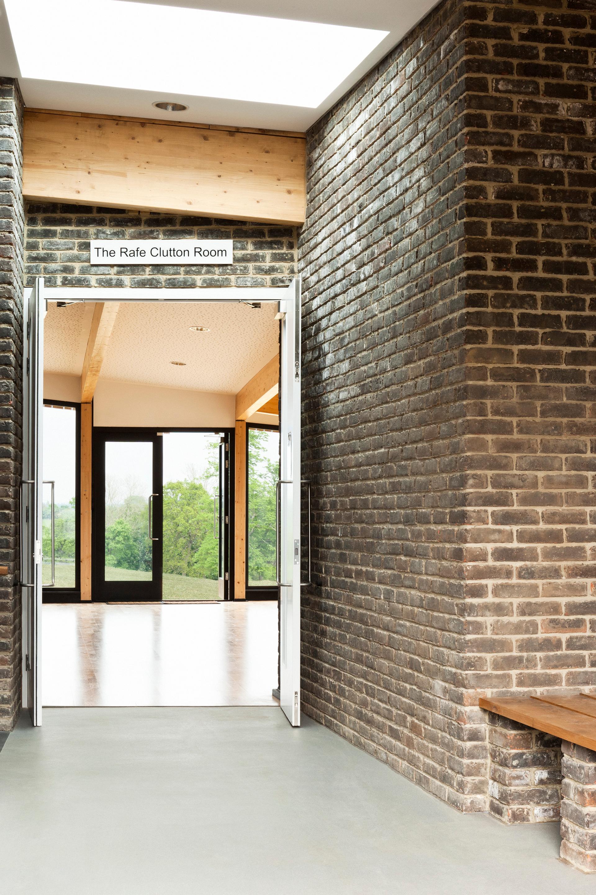Barcombe Village Hall - image 8