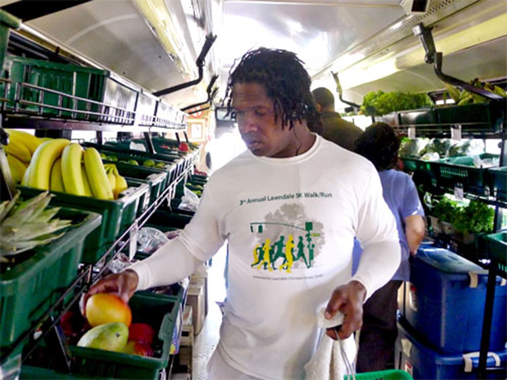 Fresh Moves Mobile Produce Market - image 8