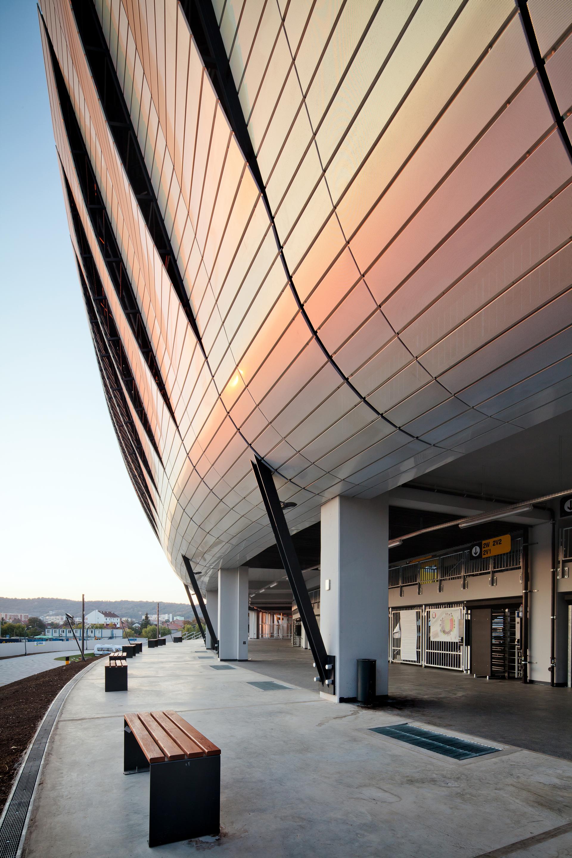 Cluj Arena - image 5