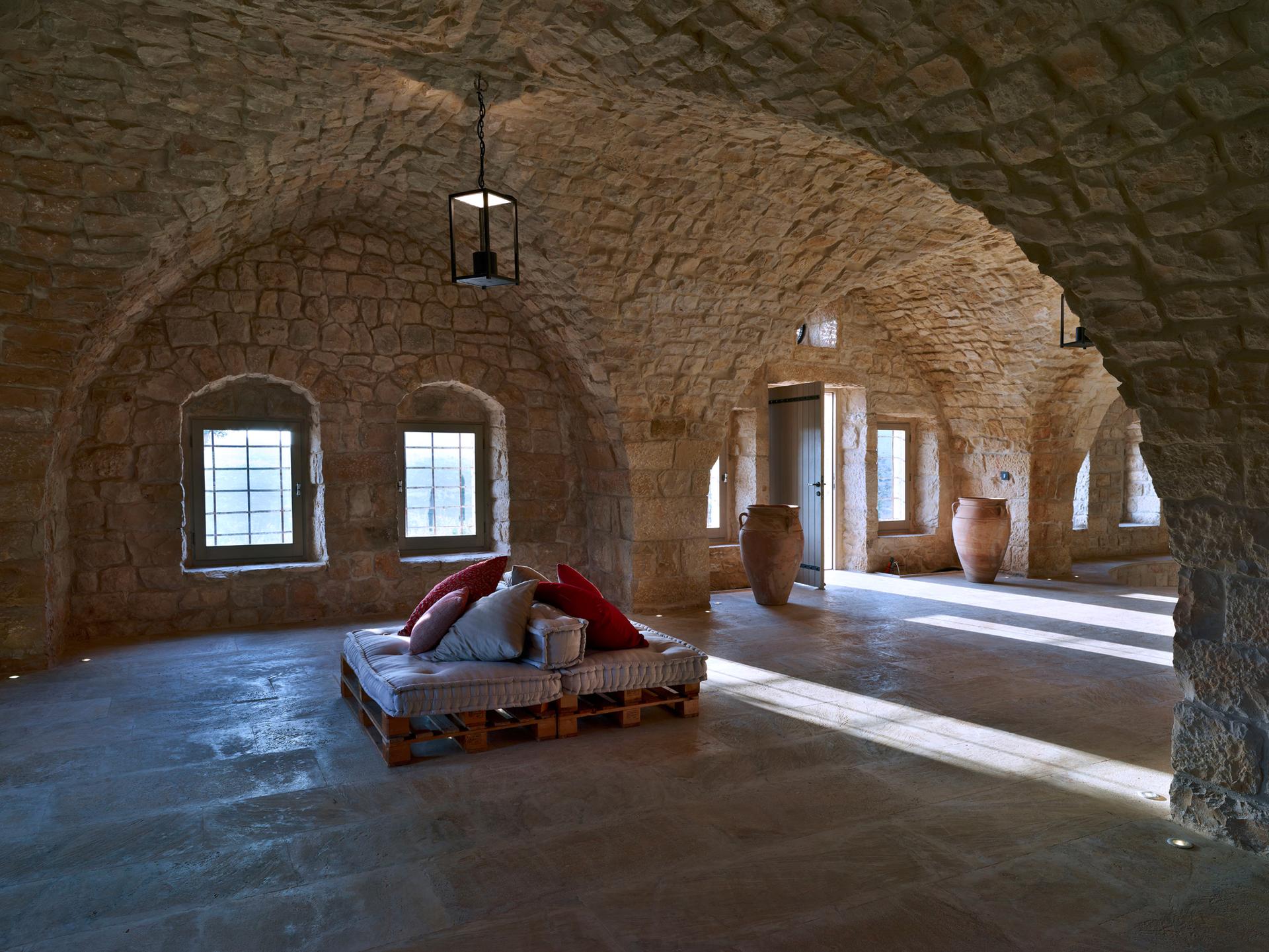 Ixsir Winery - image 3