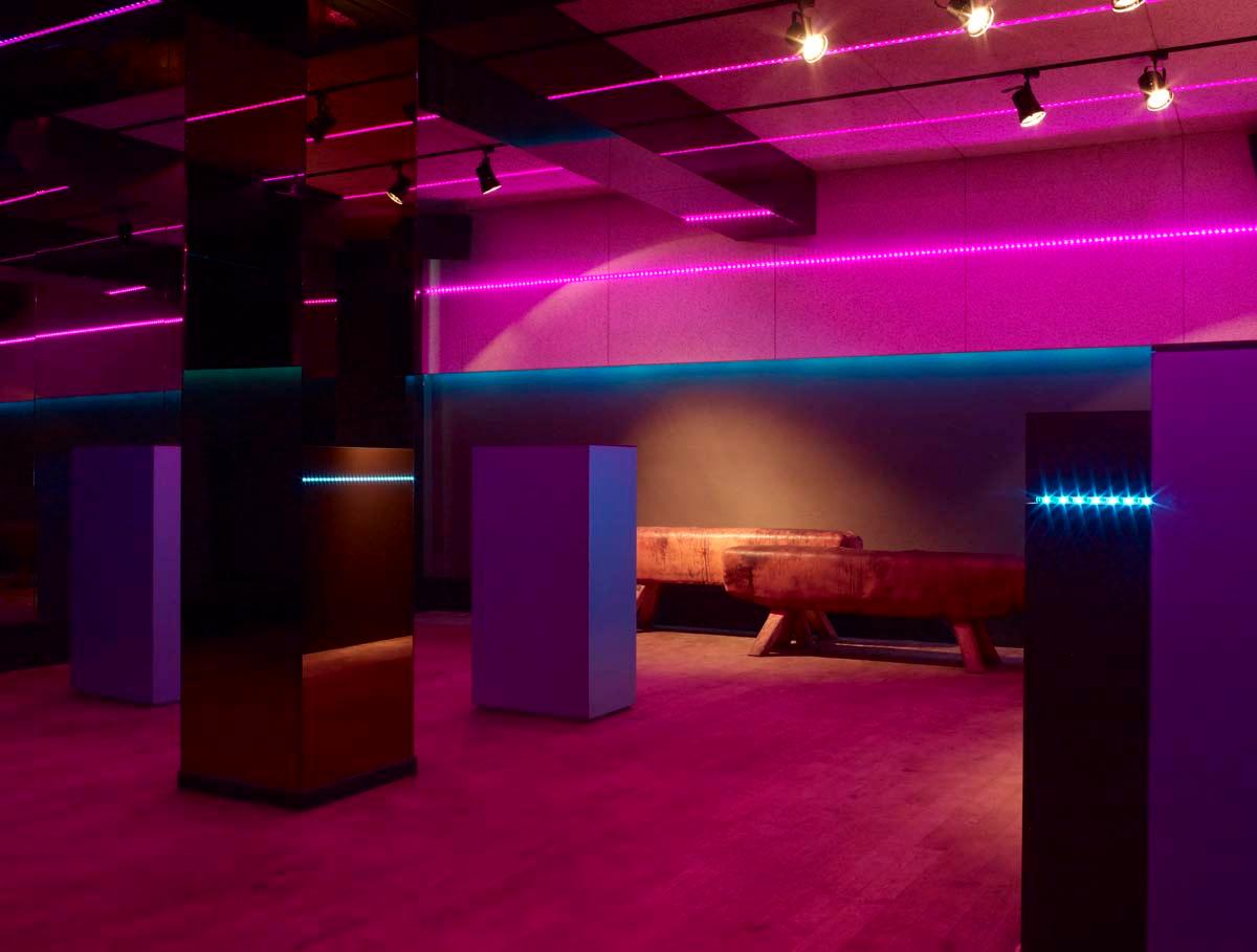 Club 69 - image 2