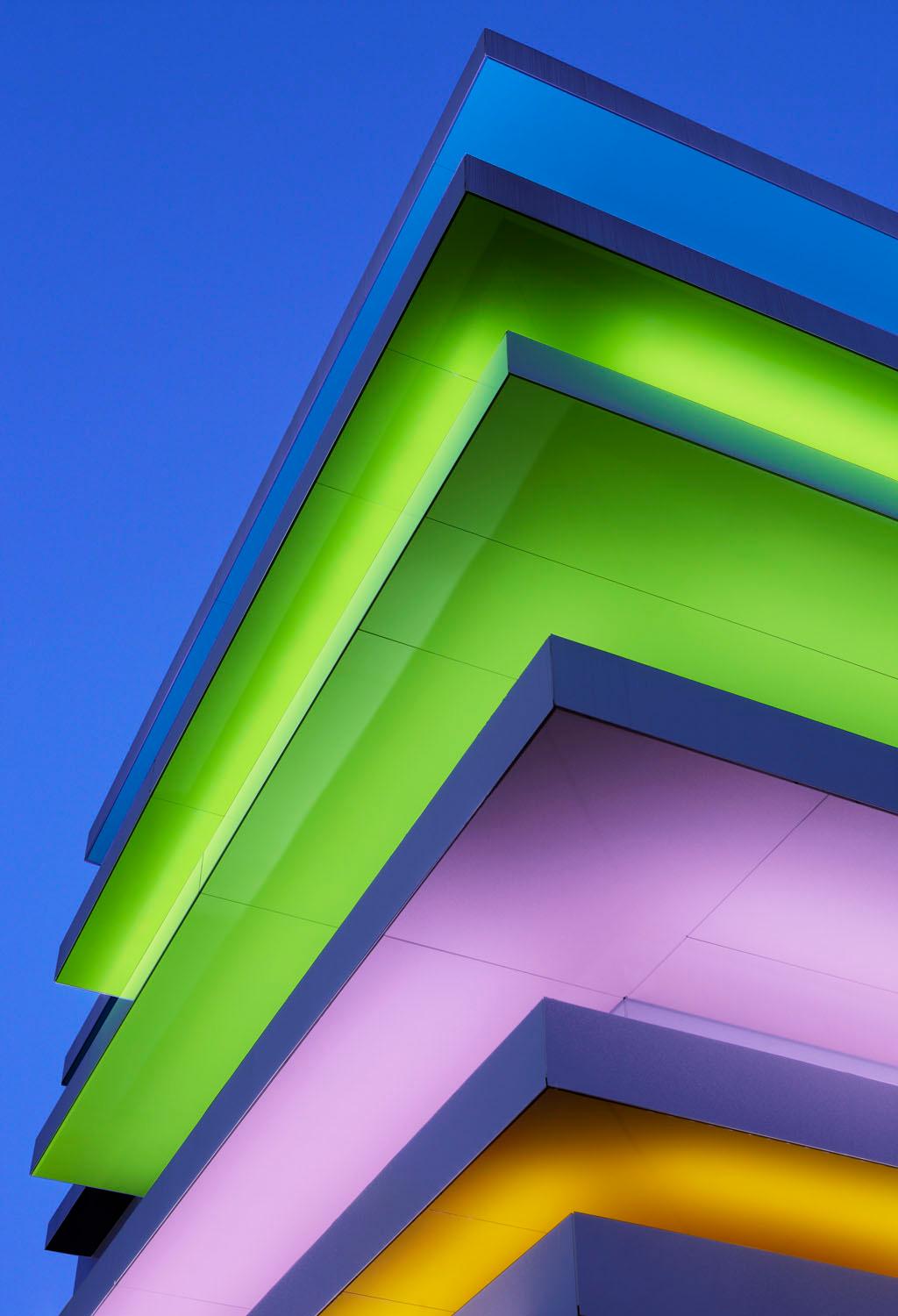 Sugamo Shinkin Bank / Shimura Branch - image 9