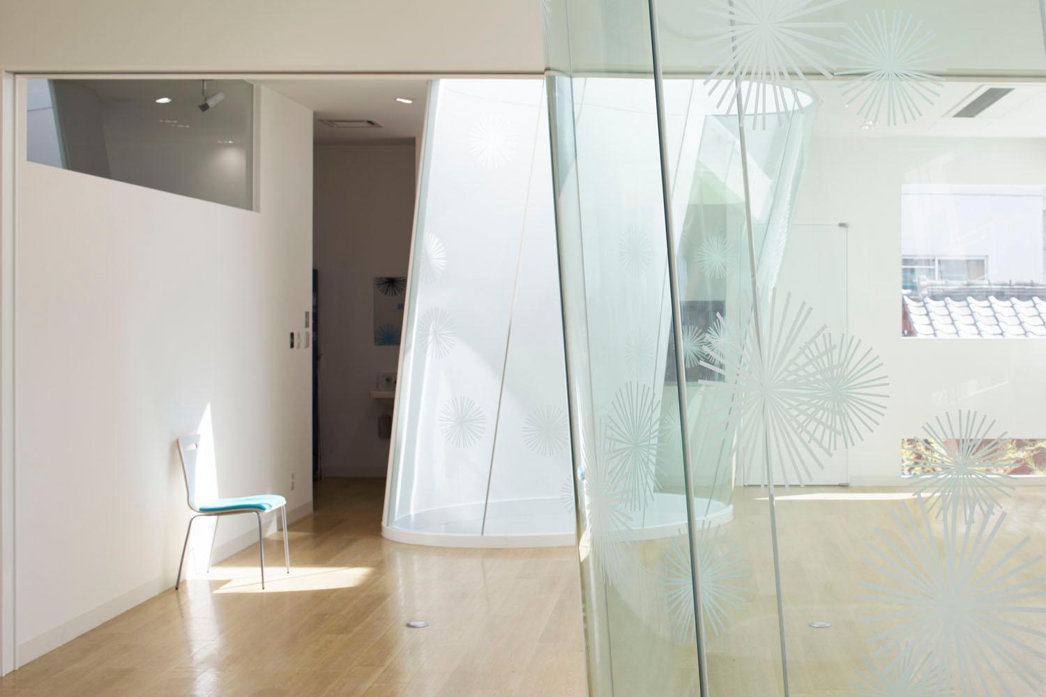 Sugamo Shinkin Bank / Shimura Branch - image 16