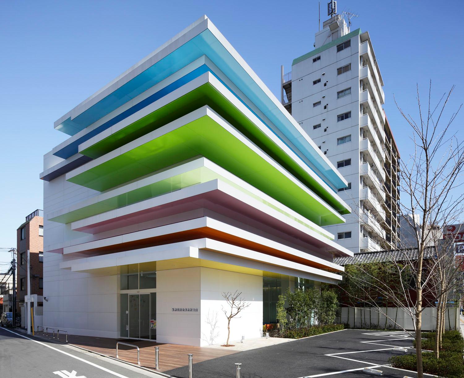 Sugamo Shinkin Bank / Shimura Branch - image 4