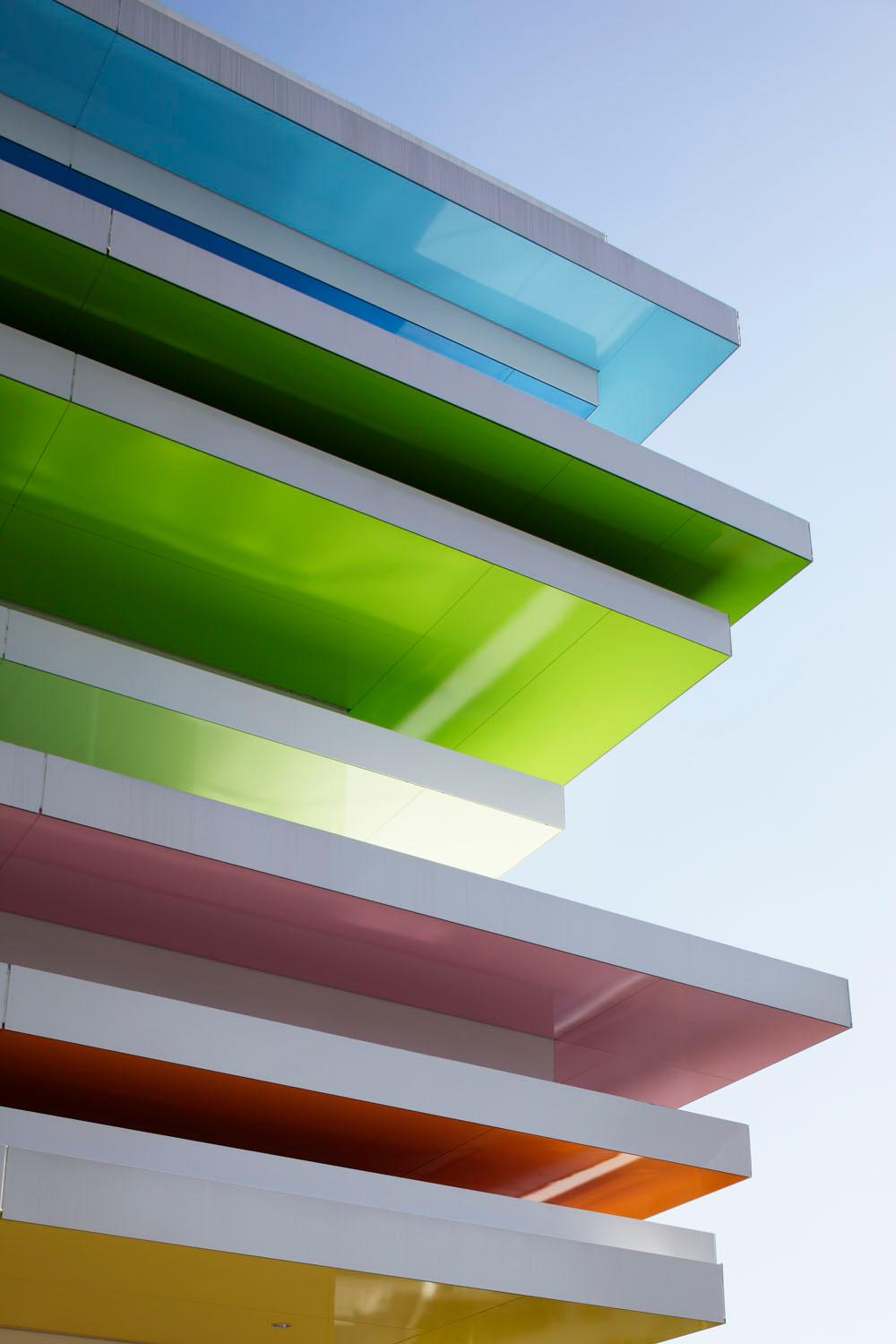 Sugamo Shinkin Bank / Shimura Branch - image 5
