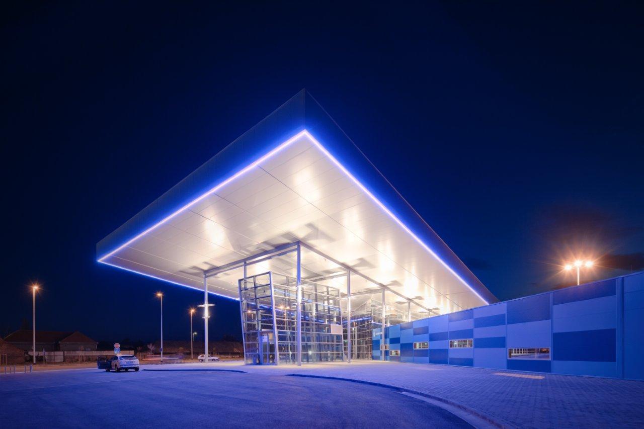 Bus station Osijek - image 2