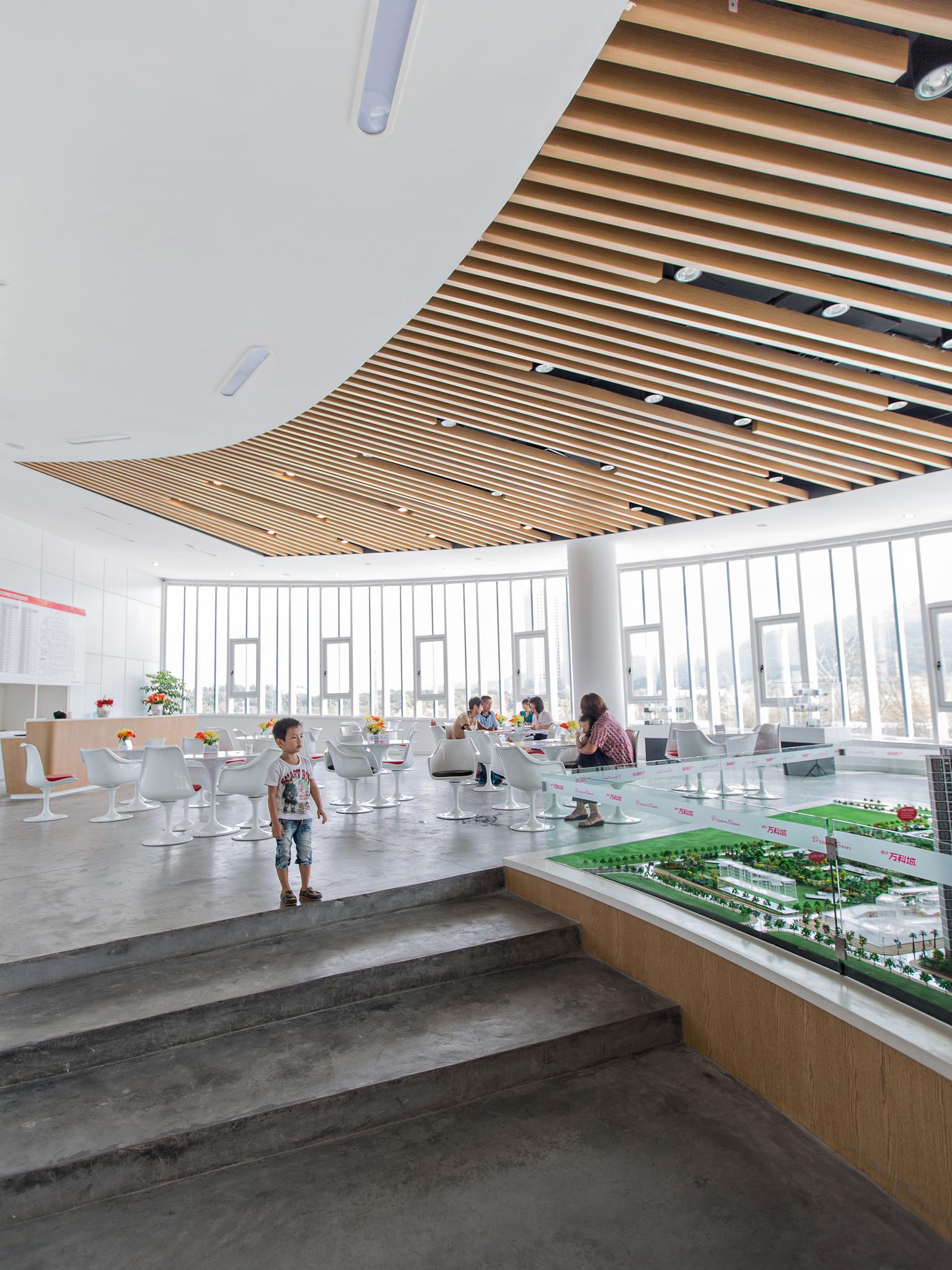 Vanke Sales House - image 2