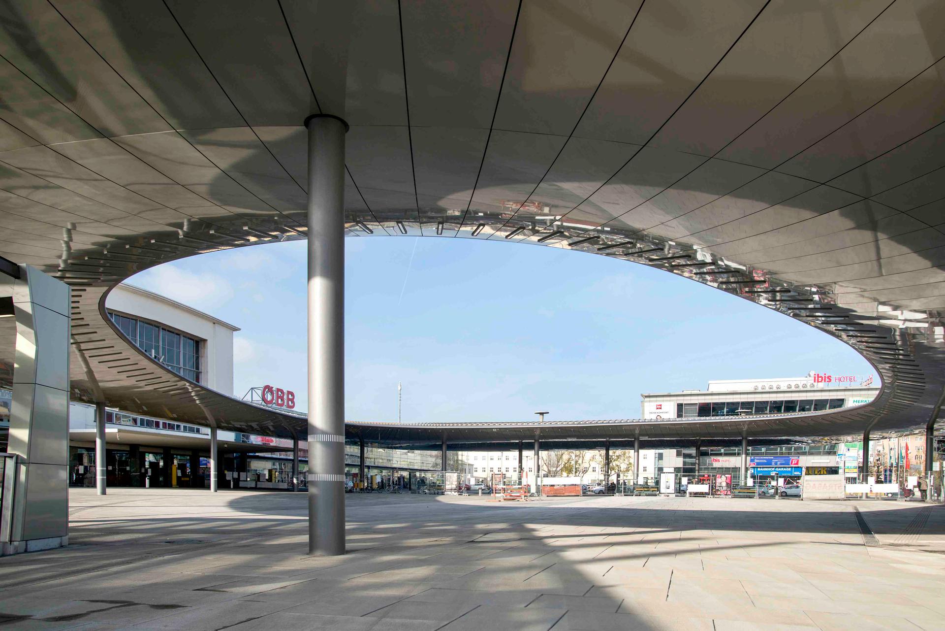 Graz Main Station Local Transport Hub - image 17