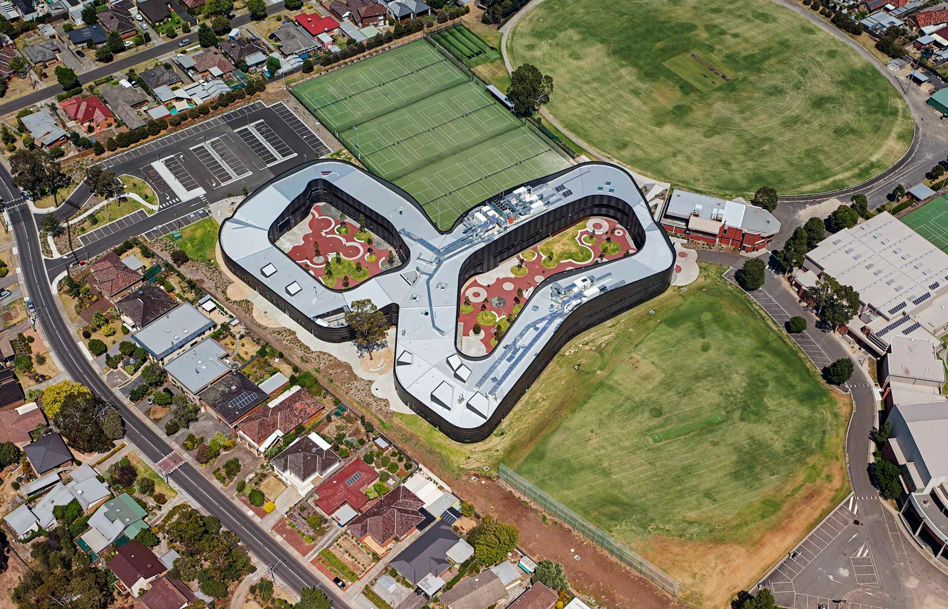 The Infinity Centre - image 11