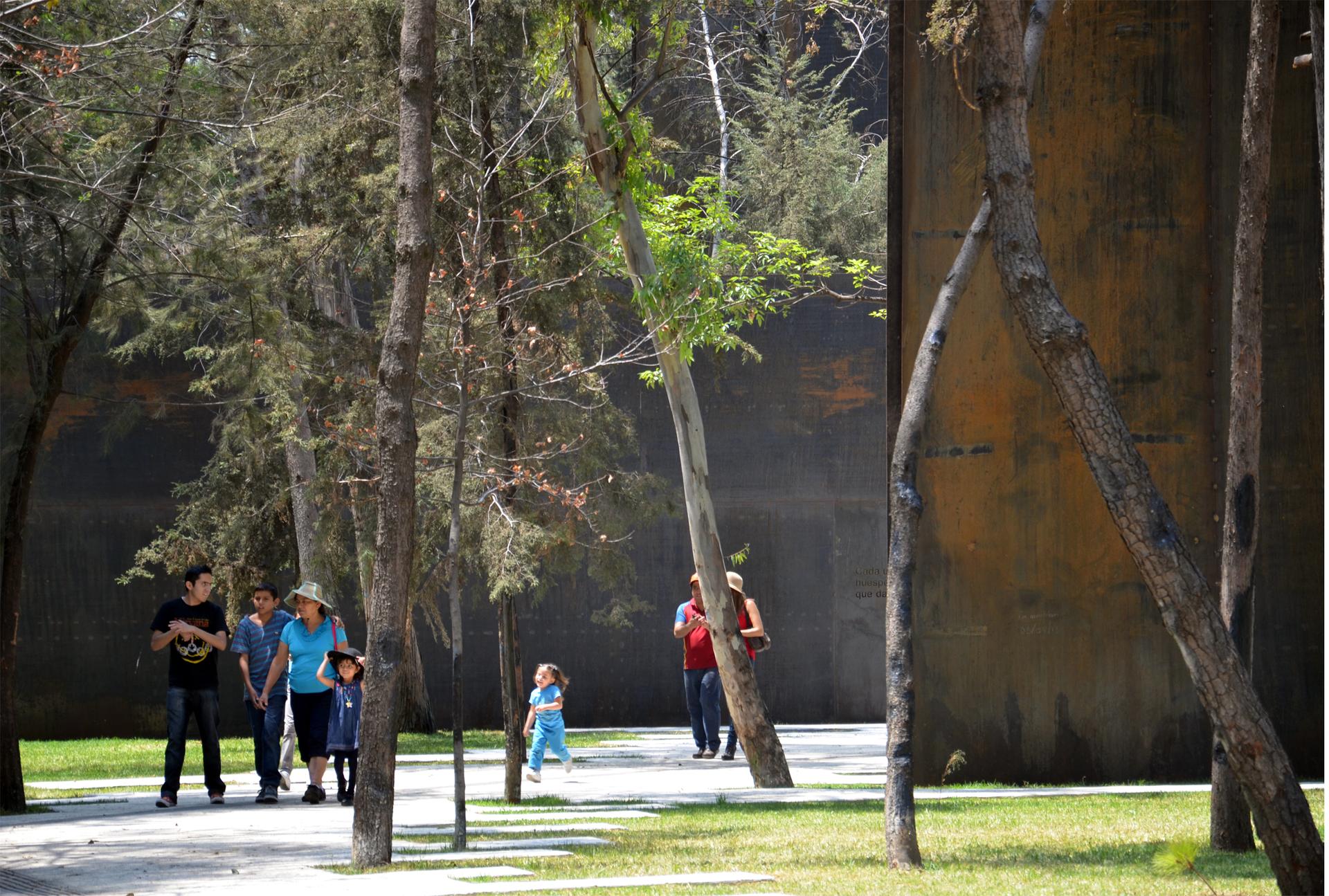 Memorial to Victims of Violence in Mexico - image 18