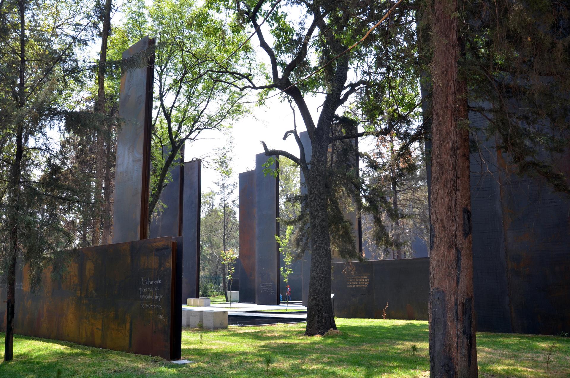 Memorial to Victims of Violence in Mexico - image 13