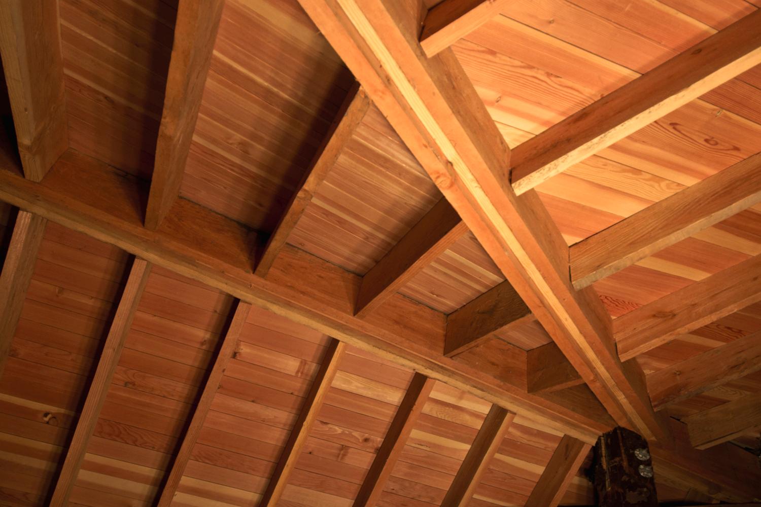 Alpine Cabin - image 12