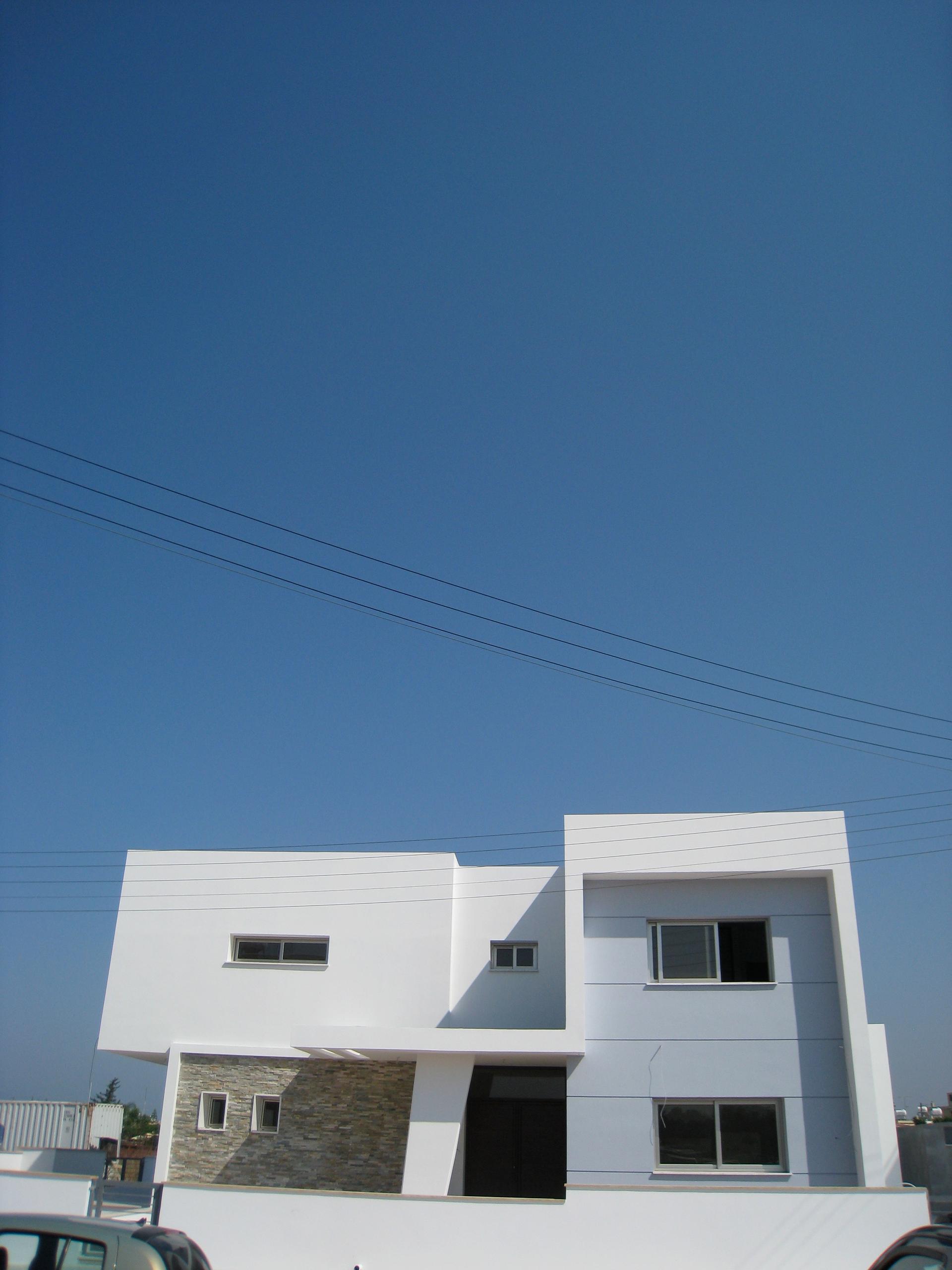 HOUSE IN PAPHOS - image 4