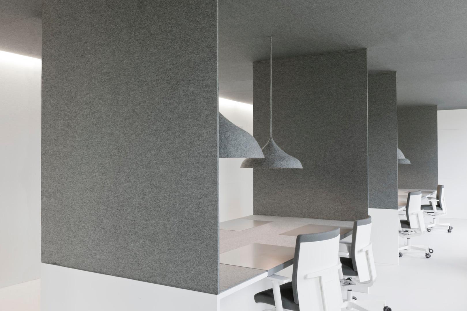 office 04 - image 8