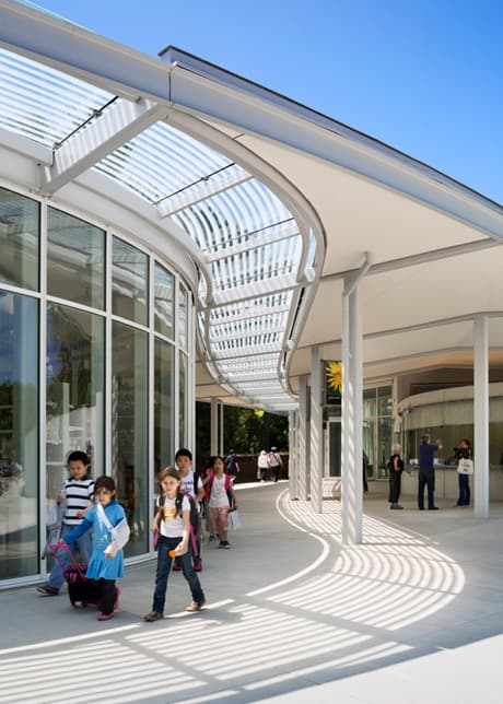 Brooklyn Botanic Garden Visitor Center - image 5