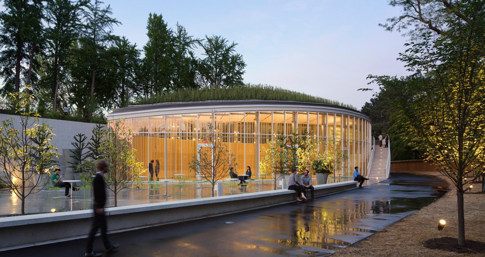 Brooklyn Botanic Garden Visitor Center - image 11