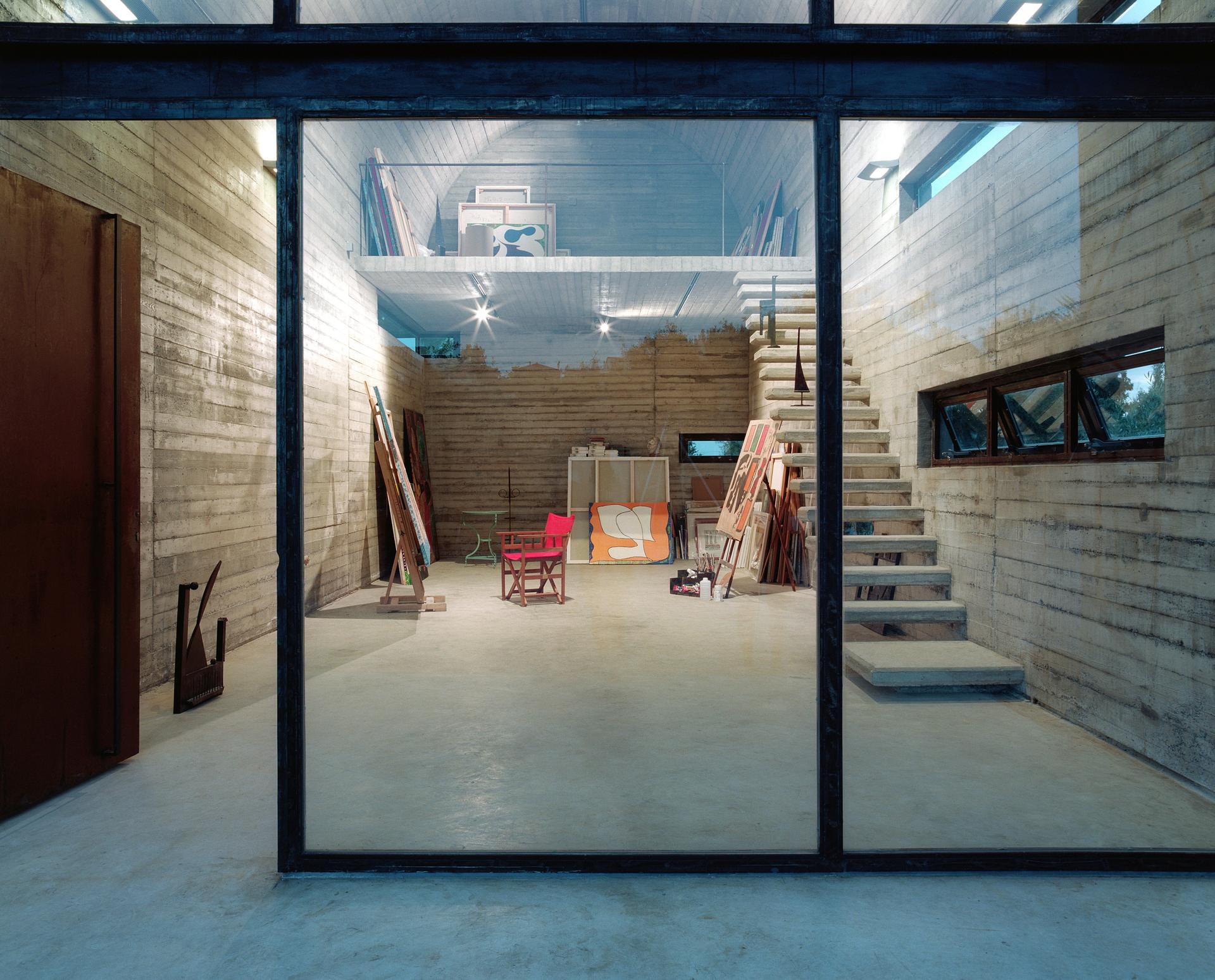 Art Warehouse in Boeotia - image 6