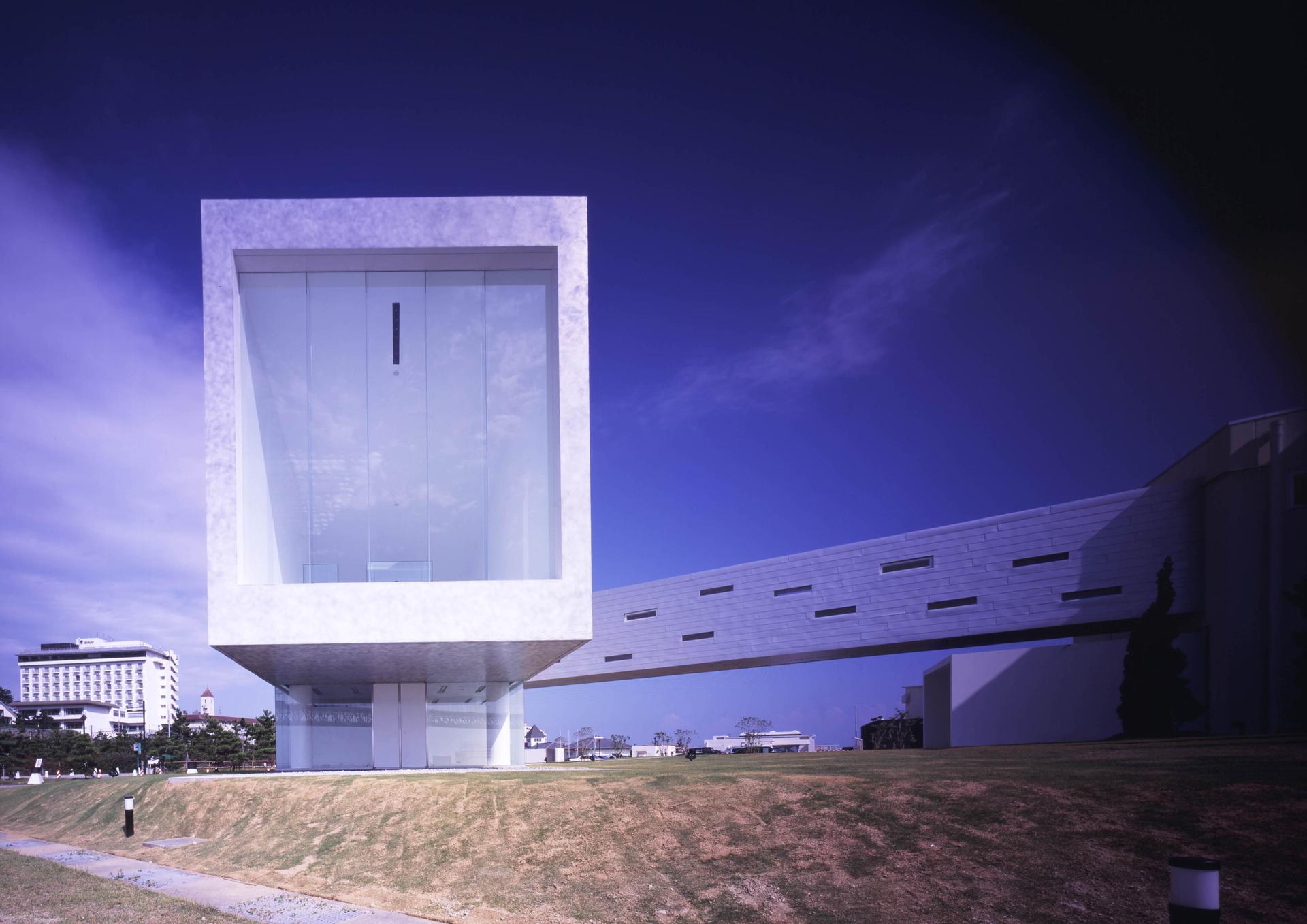 RYUICHI ASHIZAWA ARCHITECTS & associates