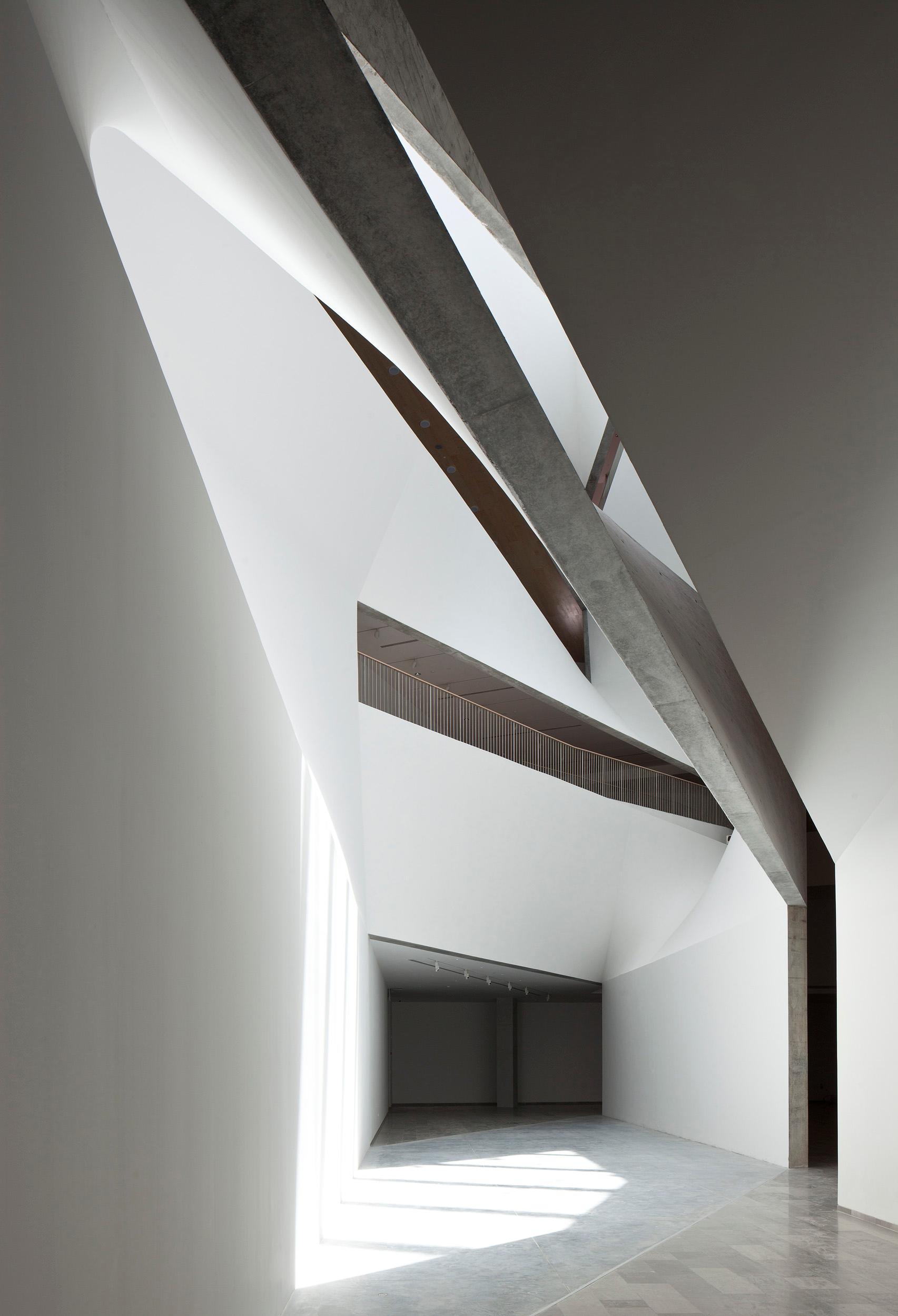 Herta and Paul Amir Building, Tel Aviv Museum of Art - image 9