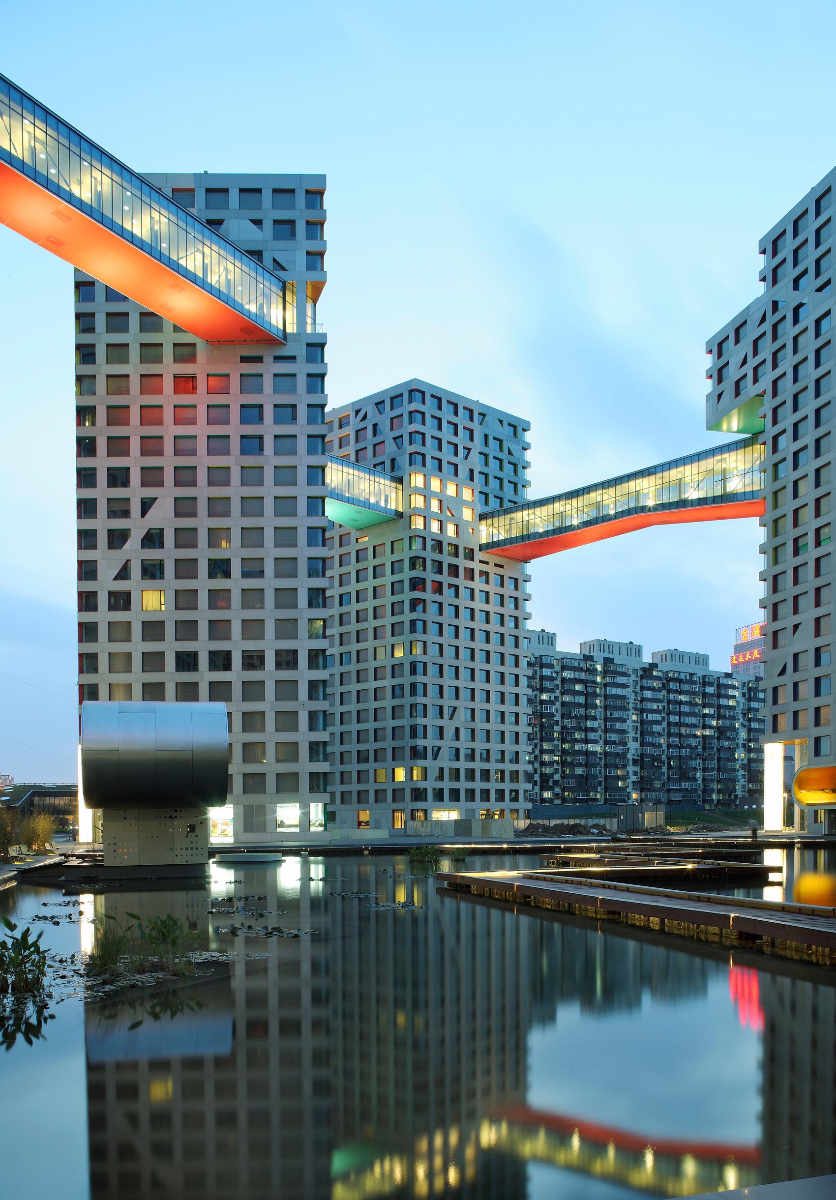 Linked Hybrid - image 2