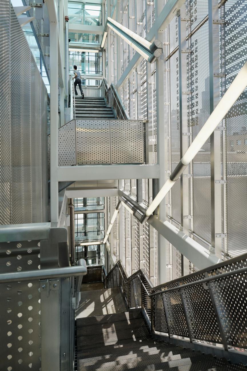 CTA Morgan Street Station - image 5