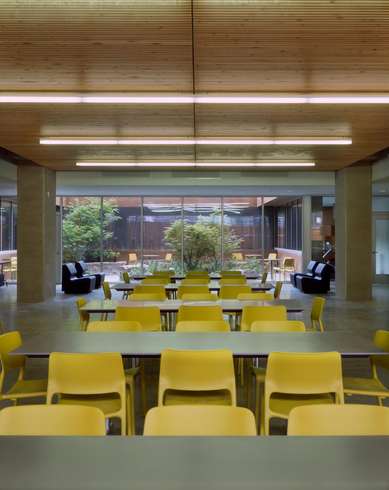 Bud Clark Commons - image 3